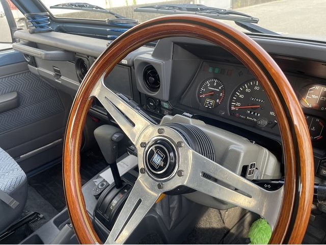 Toyota LAND CRUISER 1999-02 22858-1