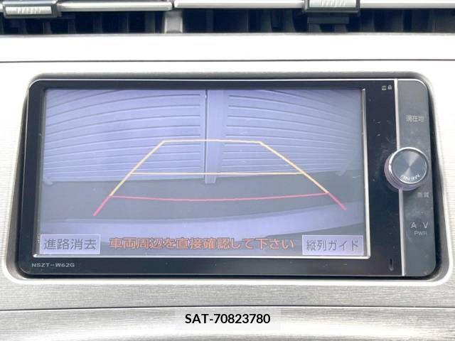 Toyota PRIUS 2015-03 283115-3