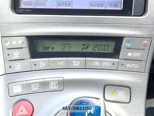 Toyota PRIUS 2015-03 283115-6
