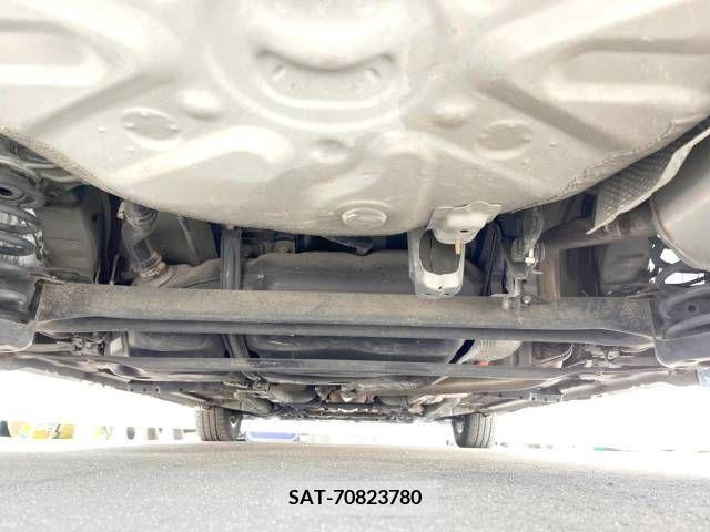 Toyota PRIUS 2015-03 283115-19
