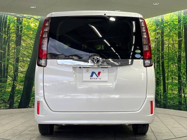 Toyota NOAH 2016-11 18537-15