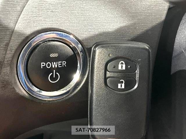 Toyota PRIUS 2011-09 366339-7