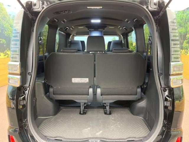 Toyota VOXY 2019-11 27552-10