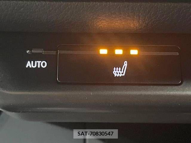 Lexus UX 2019-03 275935-4