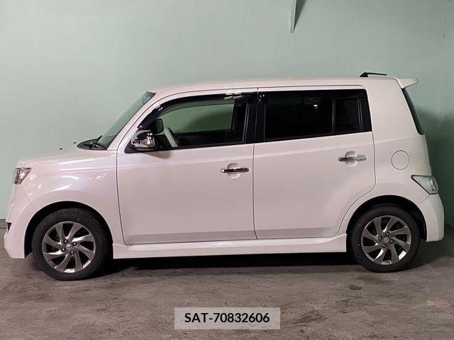 Toyota BB 2013-10 261637-3