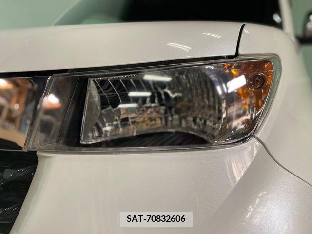 Toyota BB 2013-10 261637-10