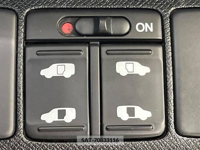 Honda STEP WGN 2014-12 286211-5