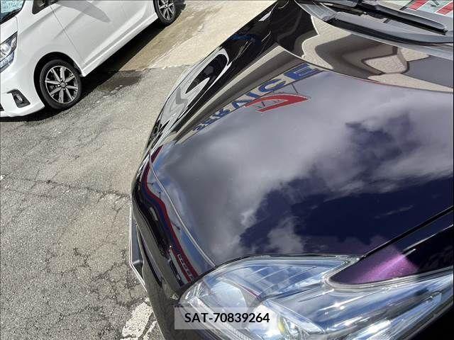Toyota PRIUS 2015-01 218205-2