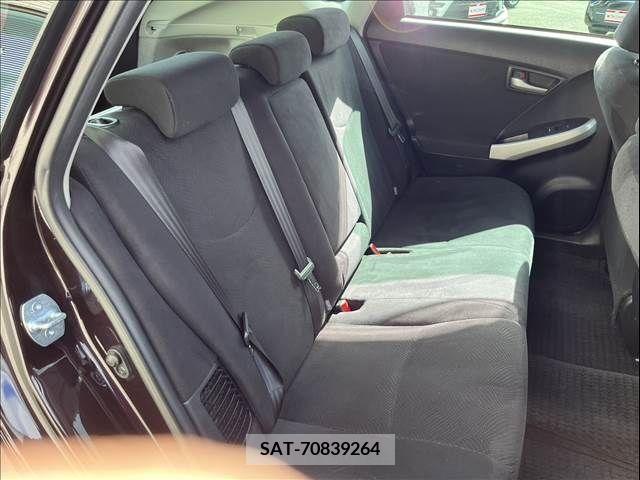 Toyota PRIUS 2015-01 218205-9