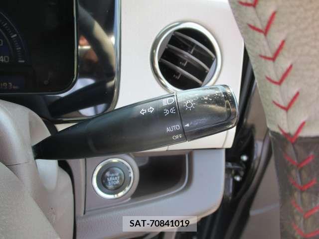 Nissan MOCO 2014-07 384688-9