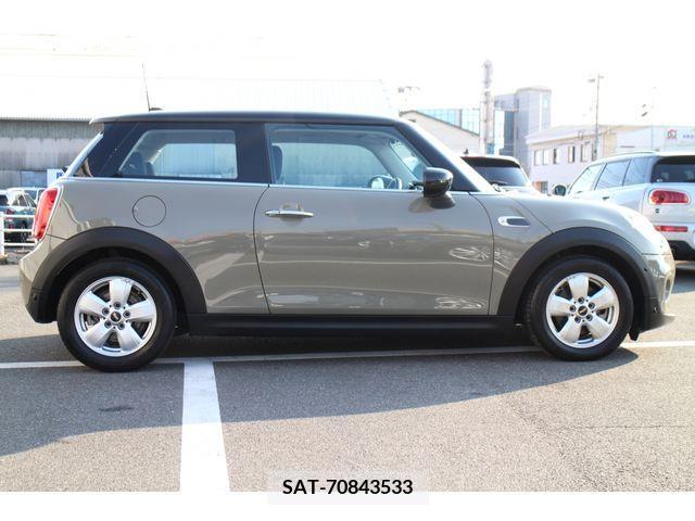 Bmw MINI 2020-03 208263-3