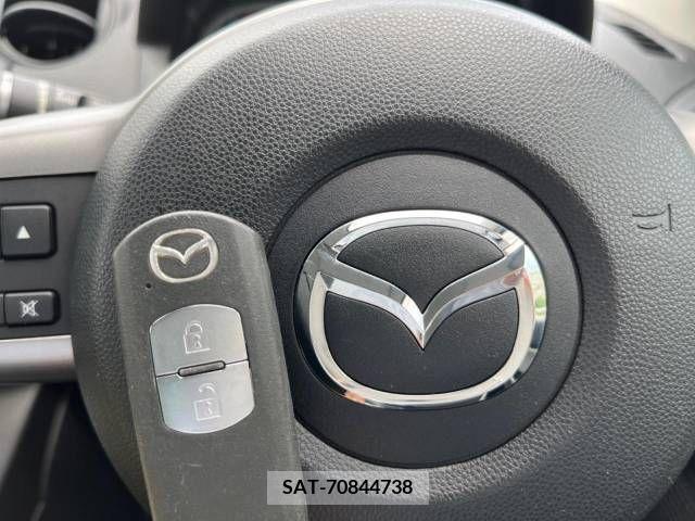 Mazda DEMIO 2011-07 301833-4