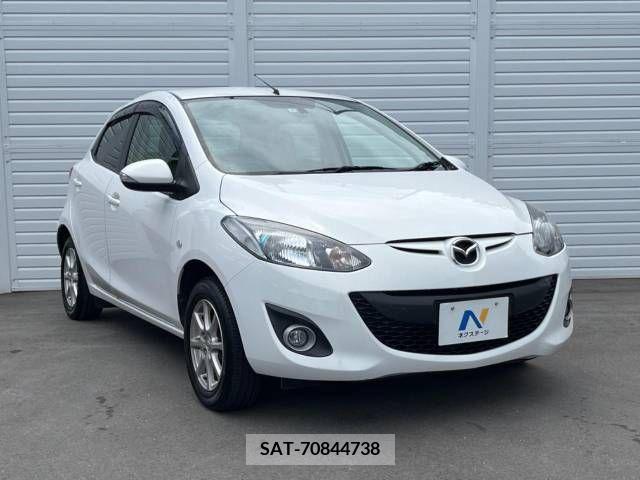 Mazda DEMIO 2011-07 301833-16