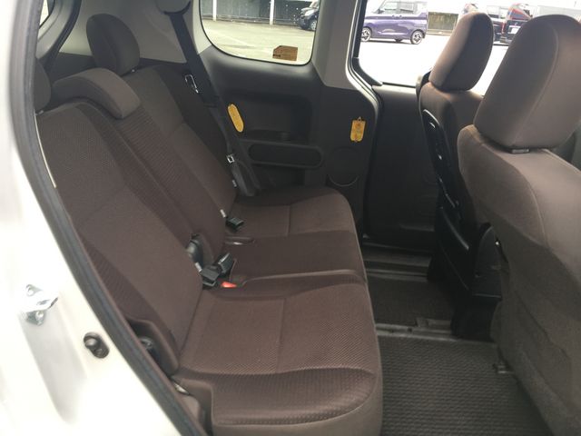 Toyota SPADE 2013-06 22848-9