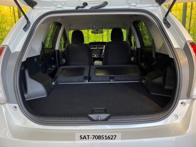 Toyota PRIUS ALPHA 2015-06 282468-10