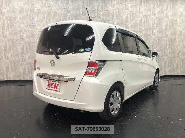 Honda FREED 2015-03 227538-2