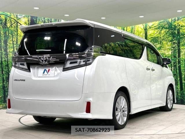 Toyota VELLFIRE 2018-11 223308-17