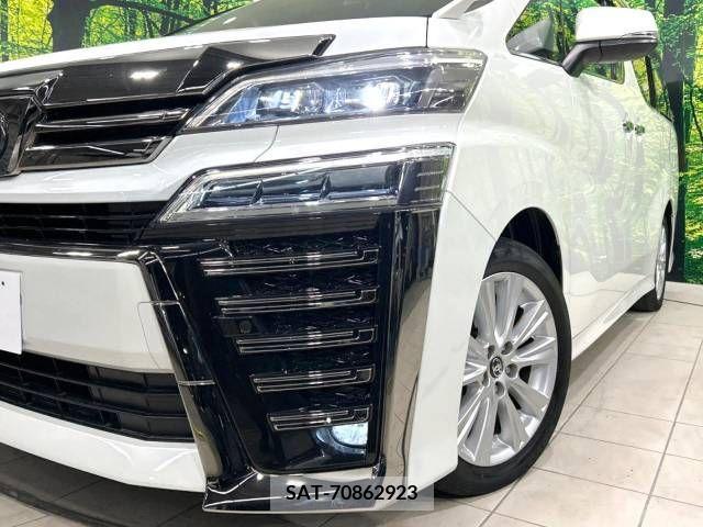 Toyota VELLFIRE 2018-11 223308-12