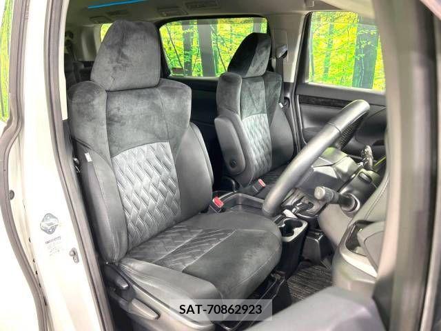 Toyota VELLFIRE 2018-11 223308-8