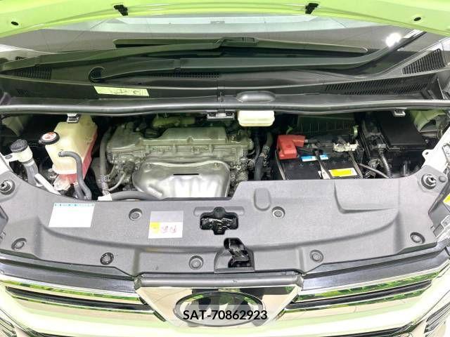 Toyota VELLFIRE 2018-11 223308-18