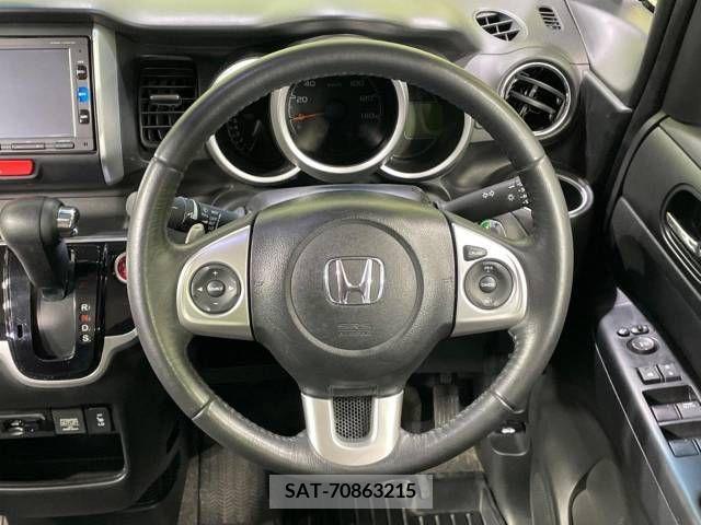 Honda N BOX 2017-03 278421-11