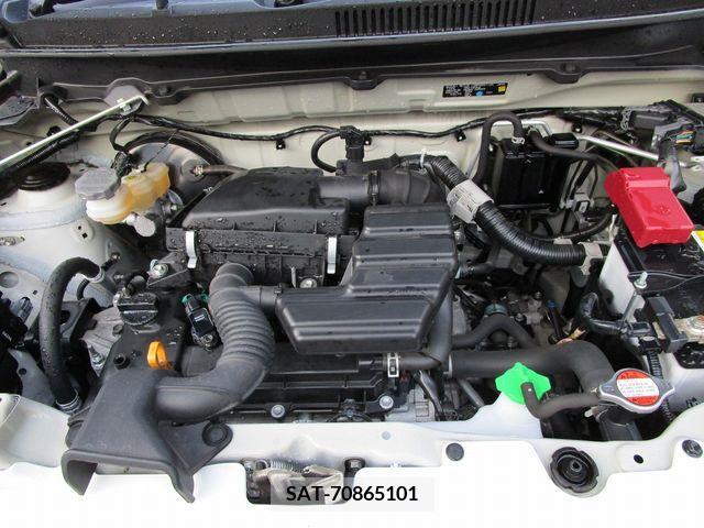 Suzuki ALTO 2018-05 379778-26