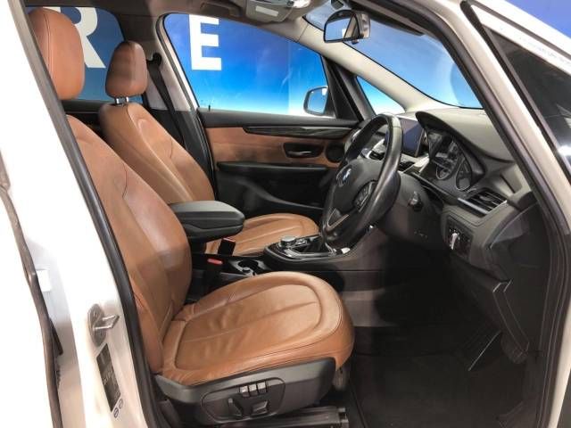 Bmw 2 SERIES 2016-04 184657-8