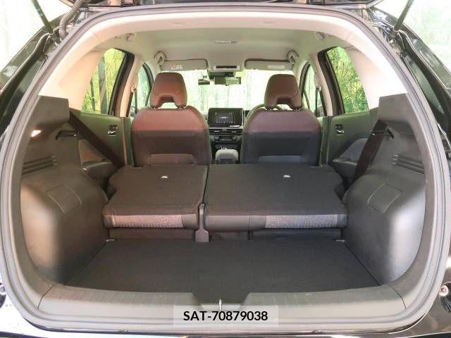 Nissan AURA 2023-06 225748-10