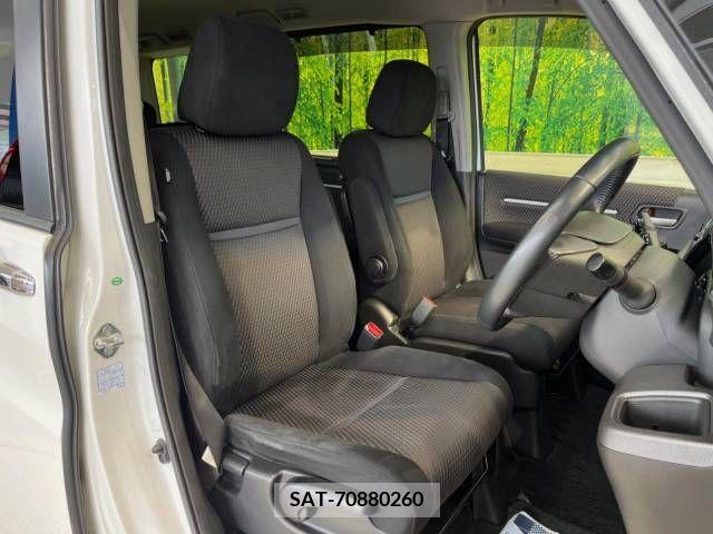Honda e 2015-08 330919-7
