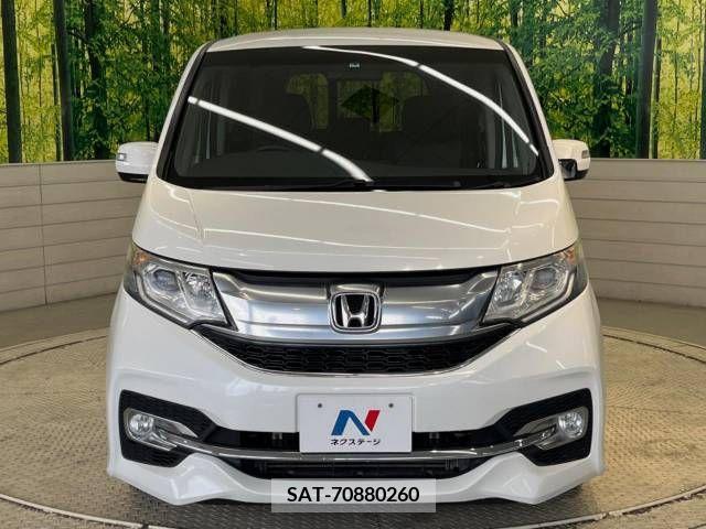 Honda e 2015-08 330919-14