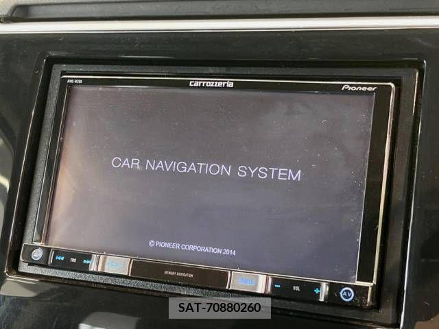 Honda e 2015-08 330919-2