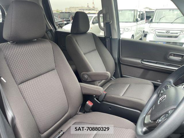 Honda FREED HYBRID 2021-06 303037-3