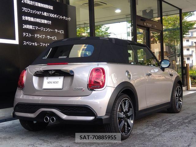 Bmw MINI 2022-05 363797-17