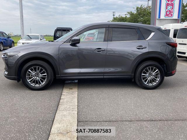 Mazda CX-5 2017-03 358721-7