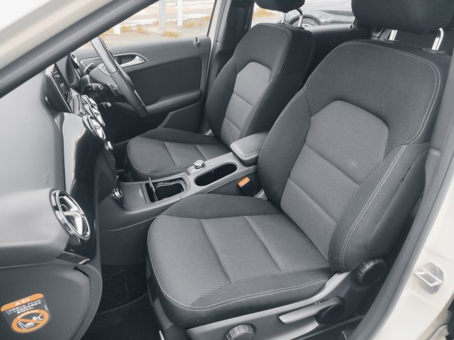 Mercedes Benz B-CLASS 2014-10 22756-13