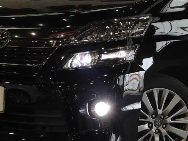 Toyota VELLFIRE 2013-01 8377-10