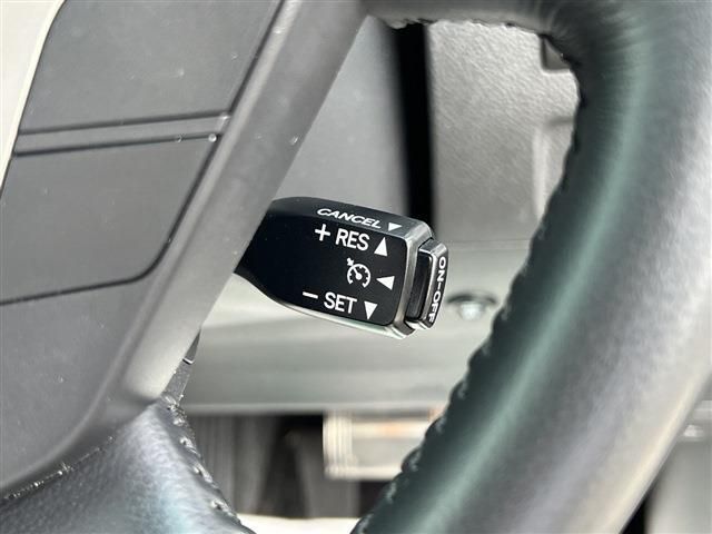 Toyota VELLFIRE 2013-01 8377-13