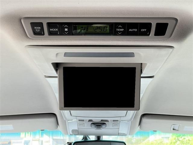 Toyota VELLFIRE 2013-01 8377-5