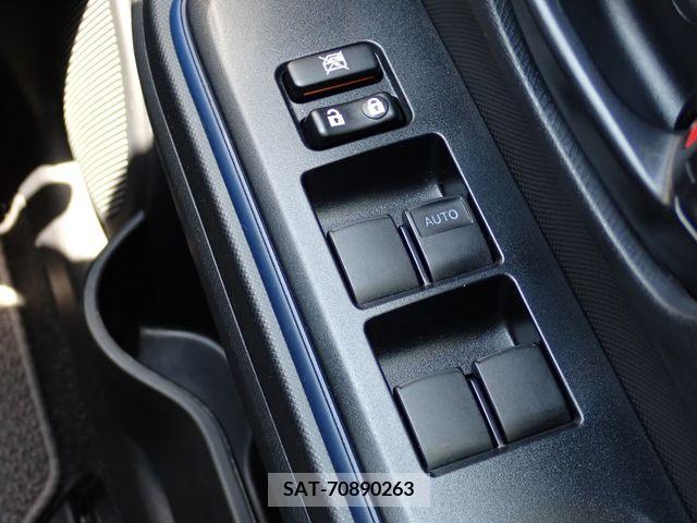 Toyota AQUA 2017-03 314291-12