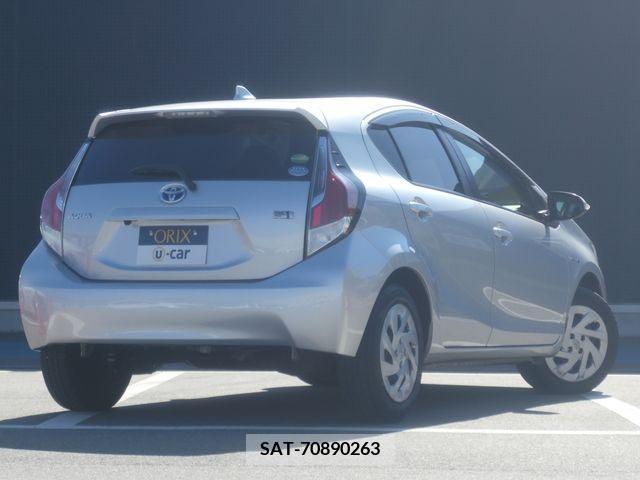 Toyota AQUA 2017-03 314291-2