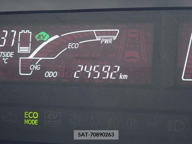 Toyota AQUA 2017-03 314291-24