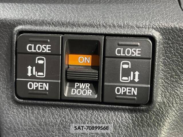 Toyota SIENTA 2018-08 285129-6