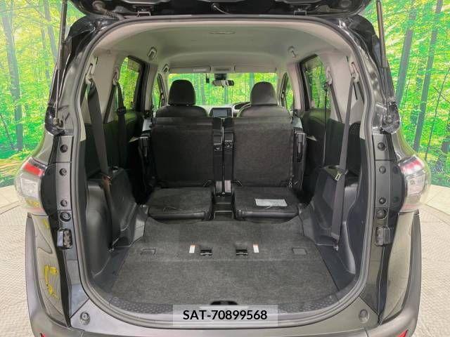 Toyota SIENTA 2018-08 285129-11
