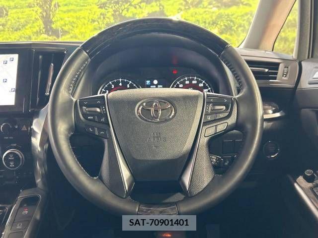 Toyota ALPHARD 2022-07 348303-12