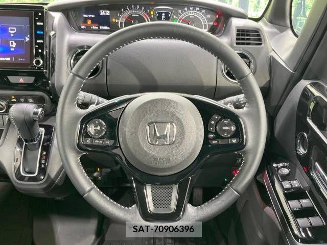 Honda N BOX 2022-01 243957-11