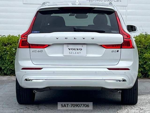 Volvo XC60 2022-09 320606-18