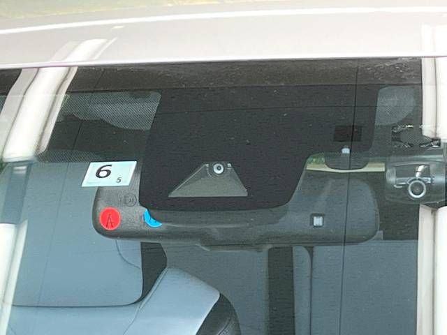 Toyota PRIUS 2016-06 184614-2
