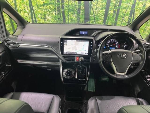 Toyota ESQUIRE 2018-08 24767-1