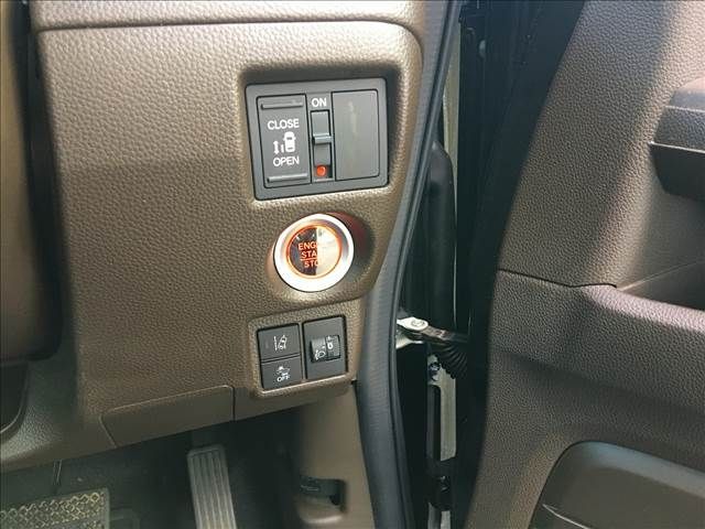 Honda N BOX 2021-06 10819-15