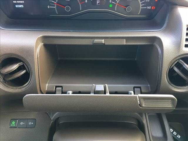 Honda N BOX 2021-06 10819-14